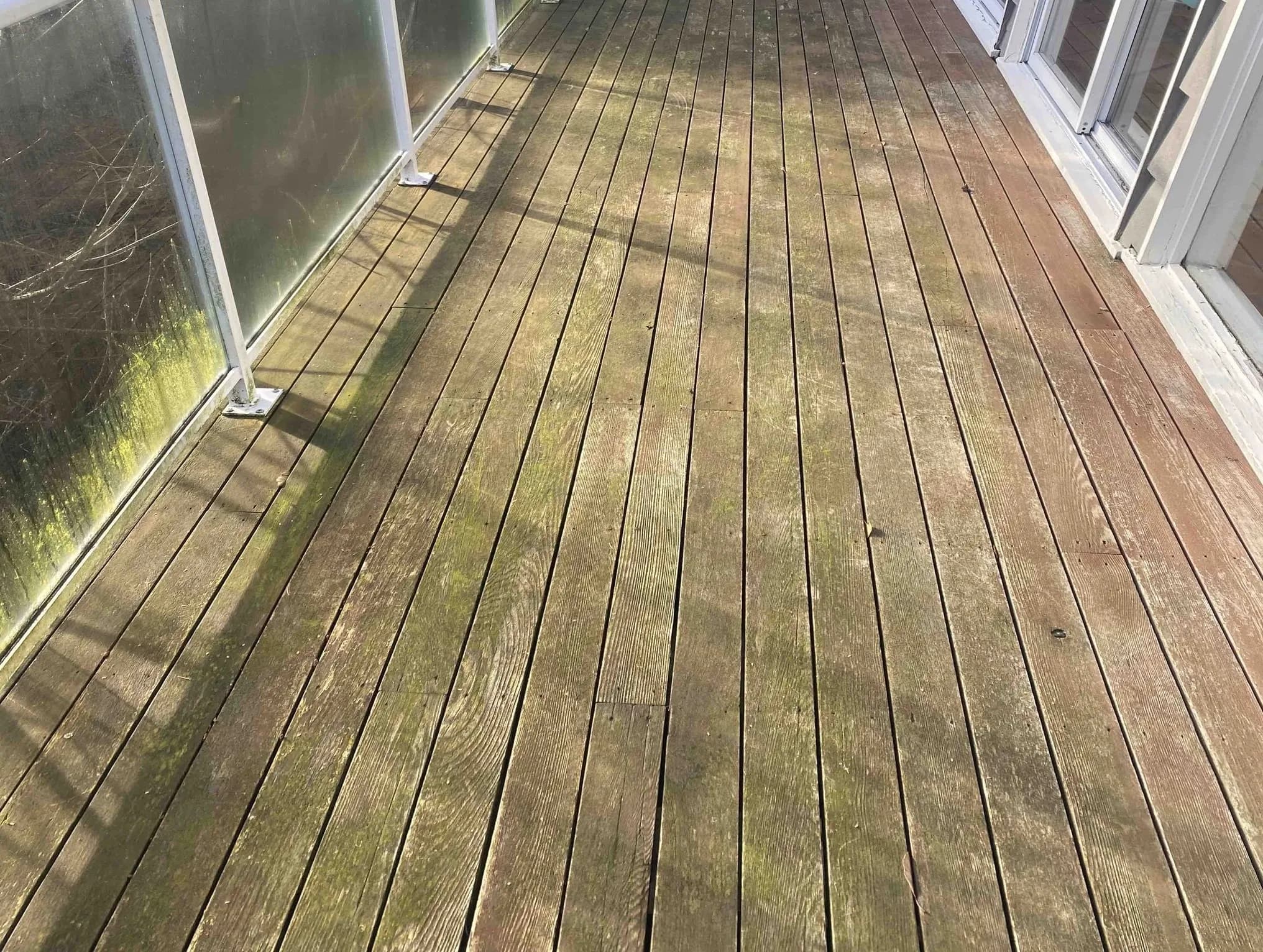 DECK CLEAN BEFORE image
