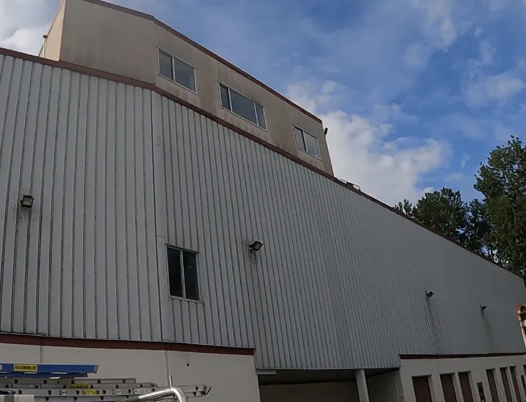 Before Commercial Building Wash